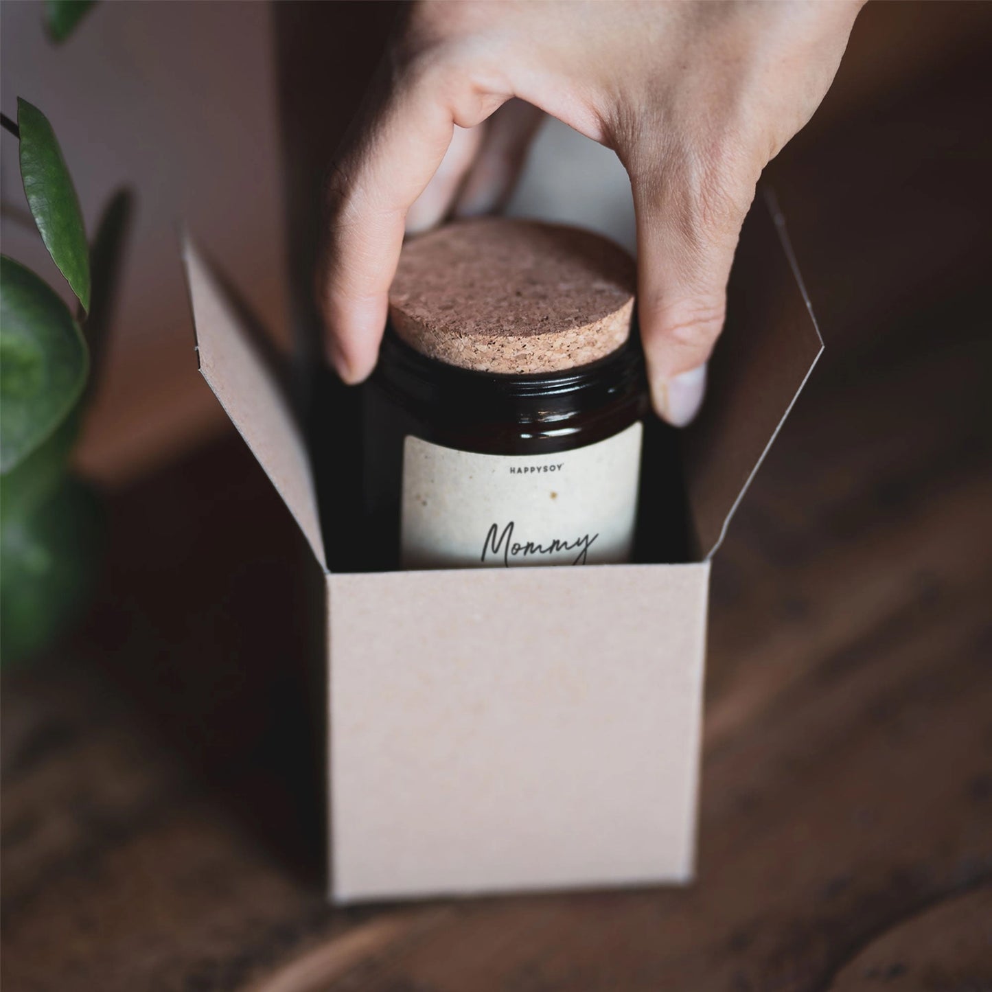 Duftkerze mit Aufschrift 'Mommy to be'